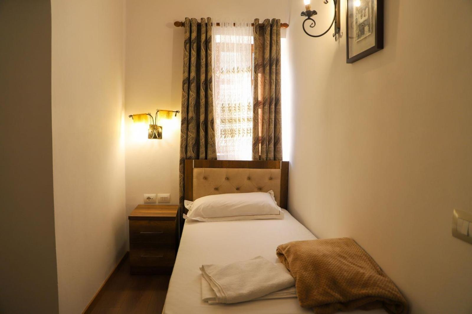Dd Villa Berat Bagian luar foto